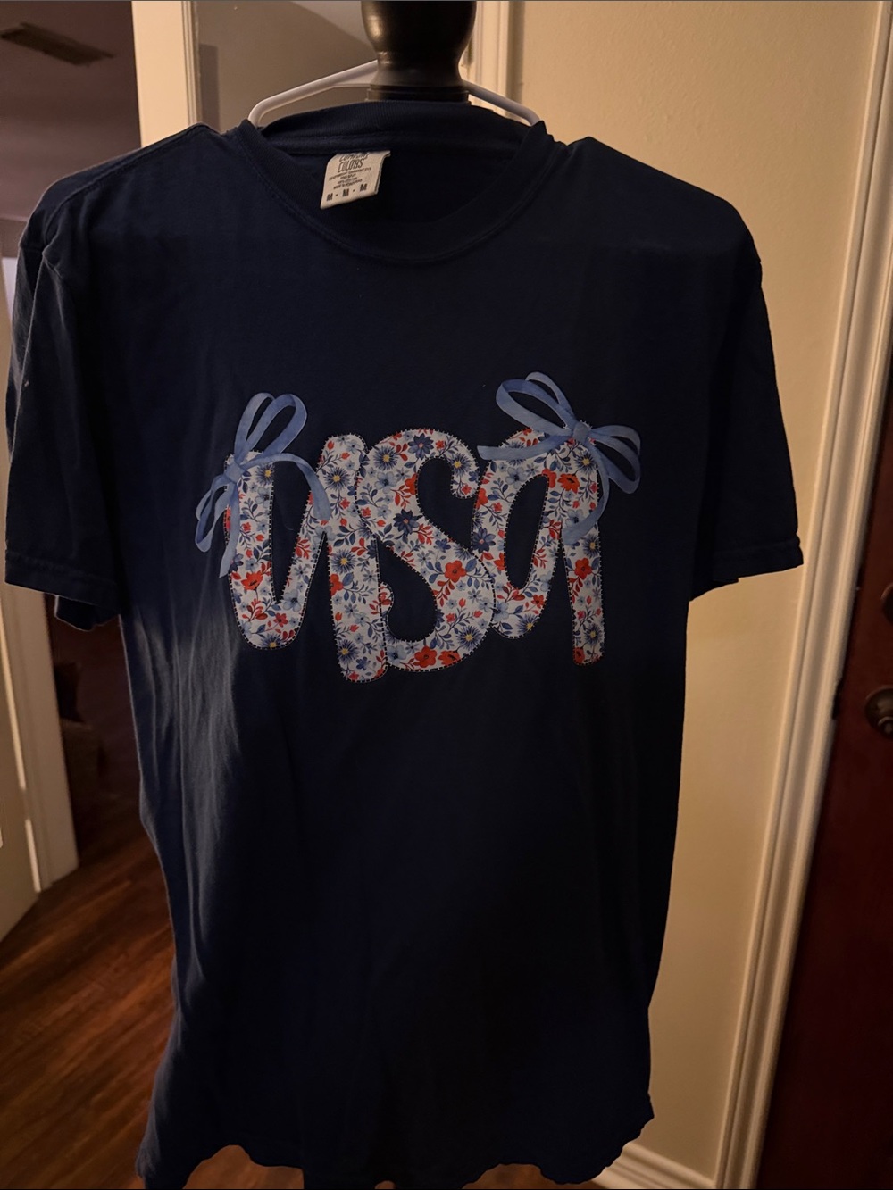 Women’s Navy Graphic Tee with Floral 'USA' Design